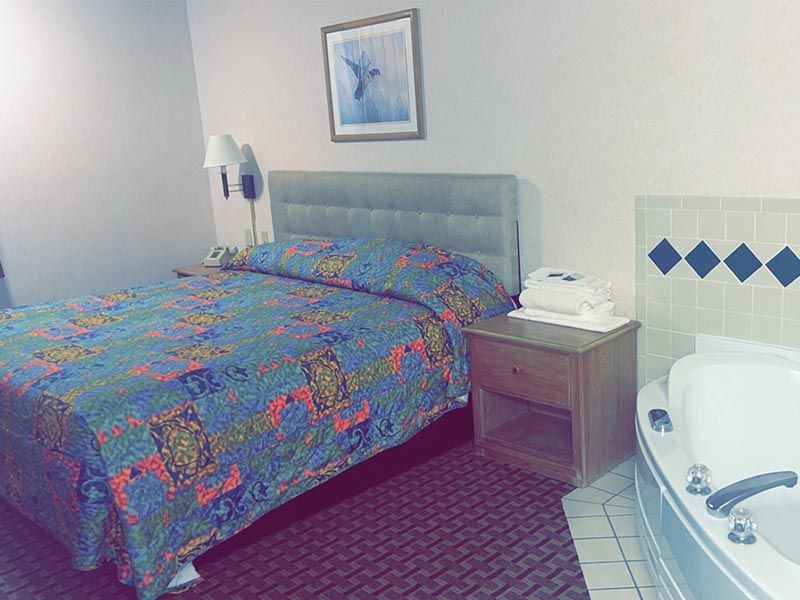 Roadside Inn Single Room