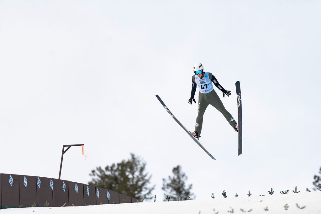 Luke Miller soaring at Junior National Championships