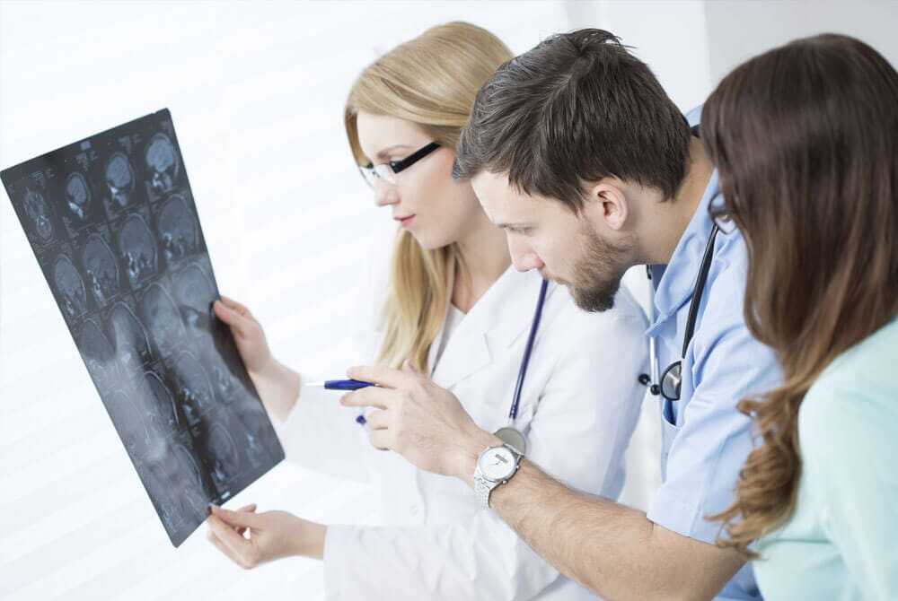 HOSPITAL SANTA MÓNICA - Atención de urgencias