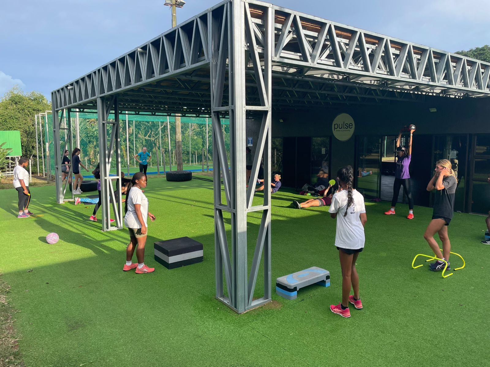 Action Netball team in Durban - FitnessAlive