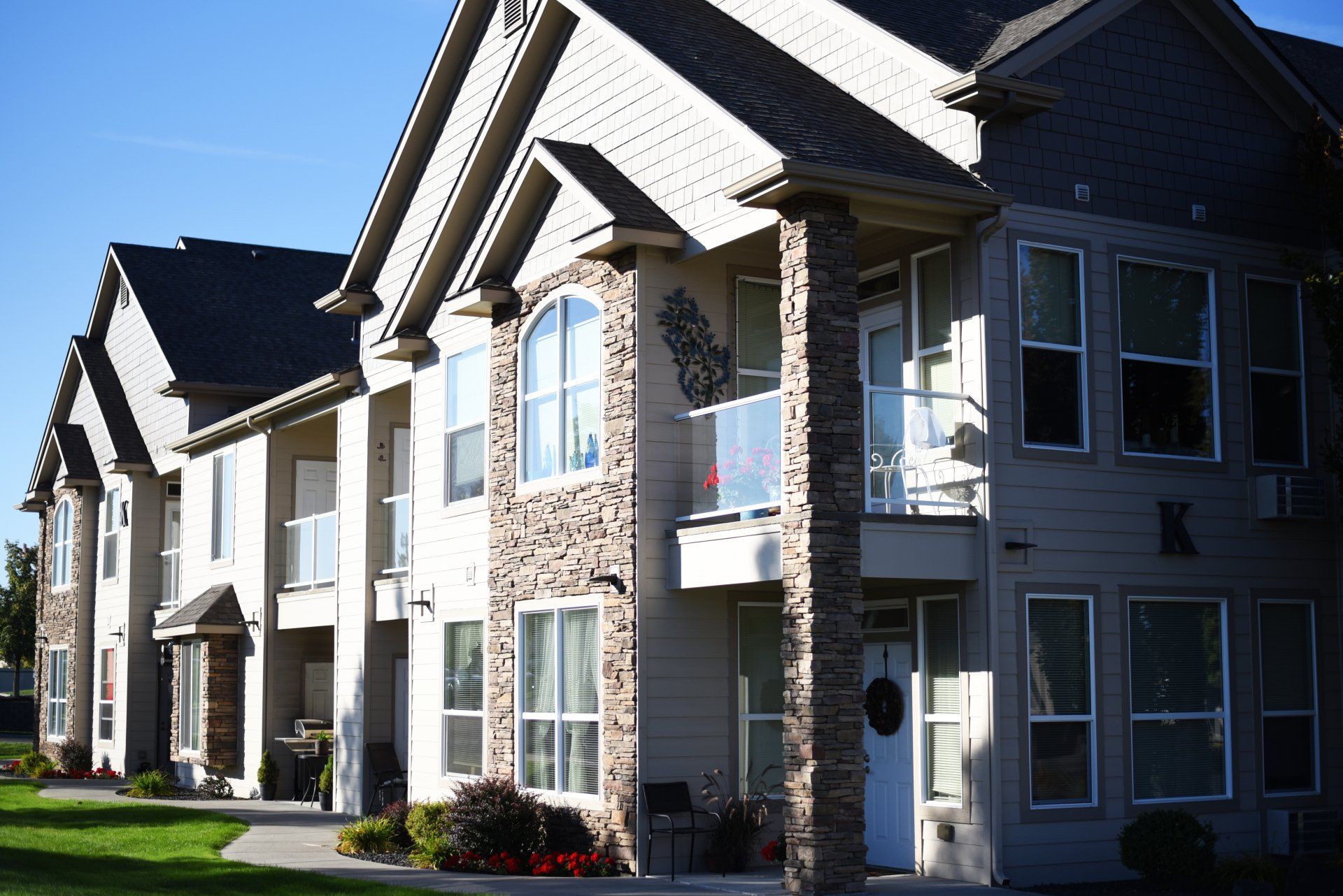 Lusitano Apartment exterior view