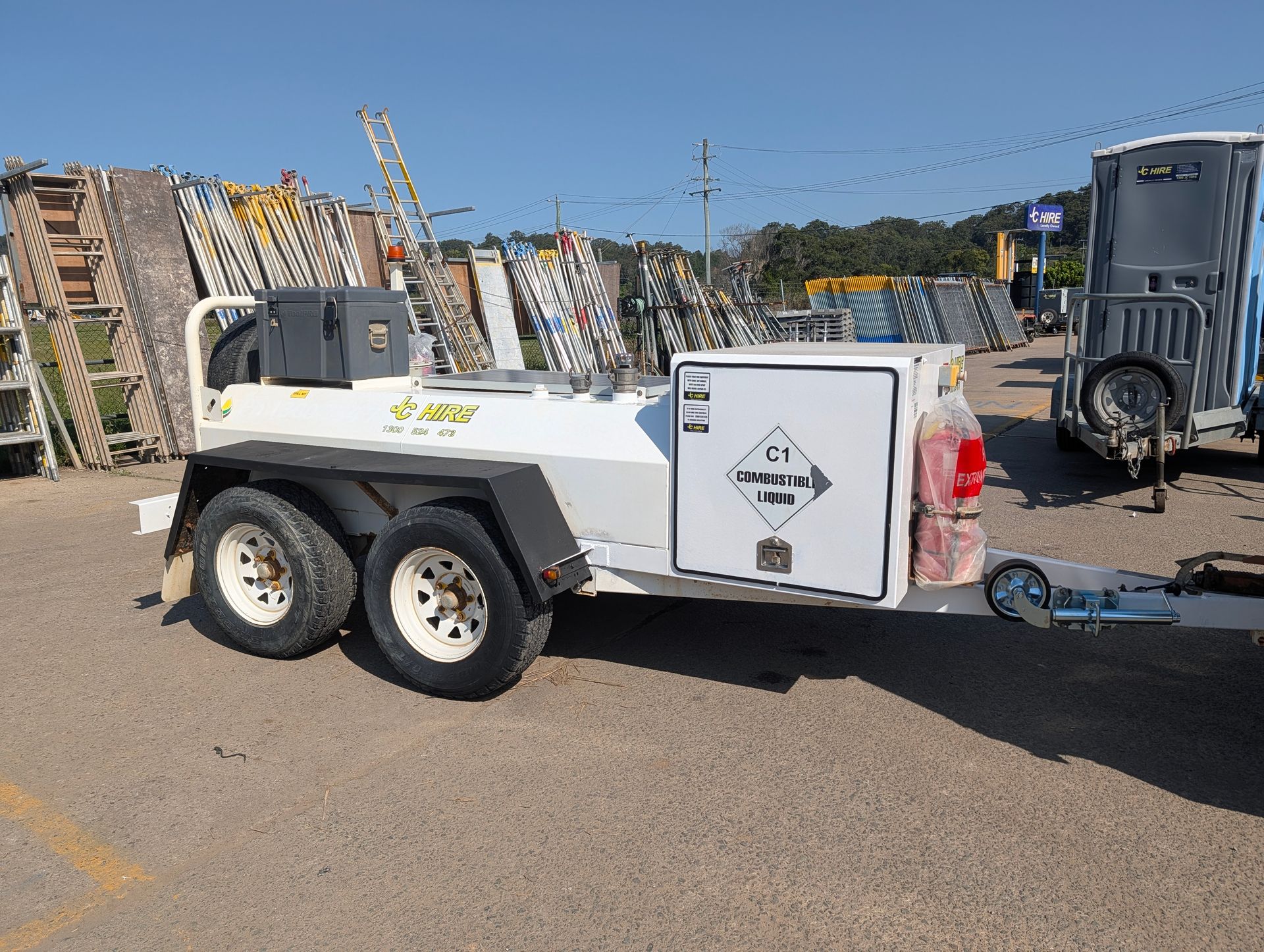 Diesel Trailer Self-Bunded 1200L-Battery Solar