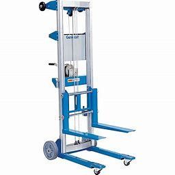 3m Material Hoist