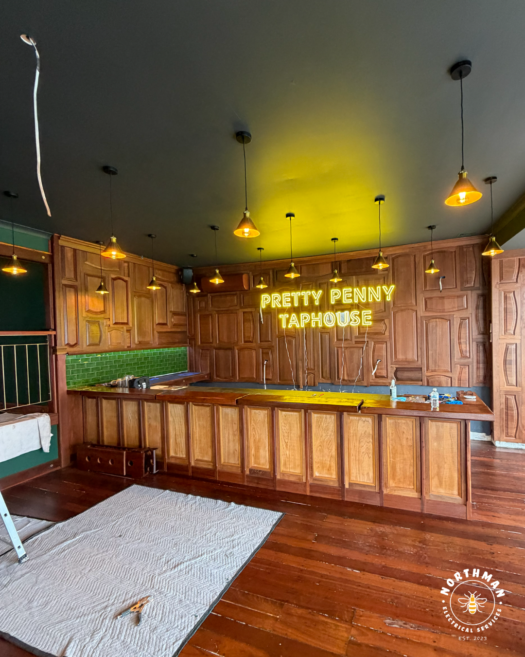 Commercial electrician in Morley for reno projects