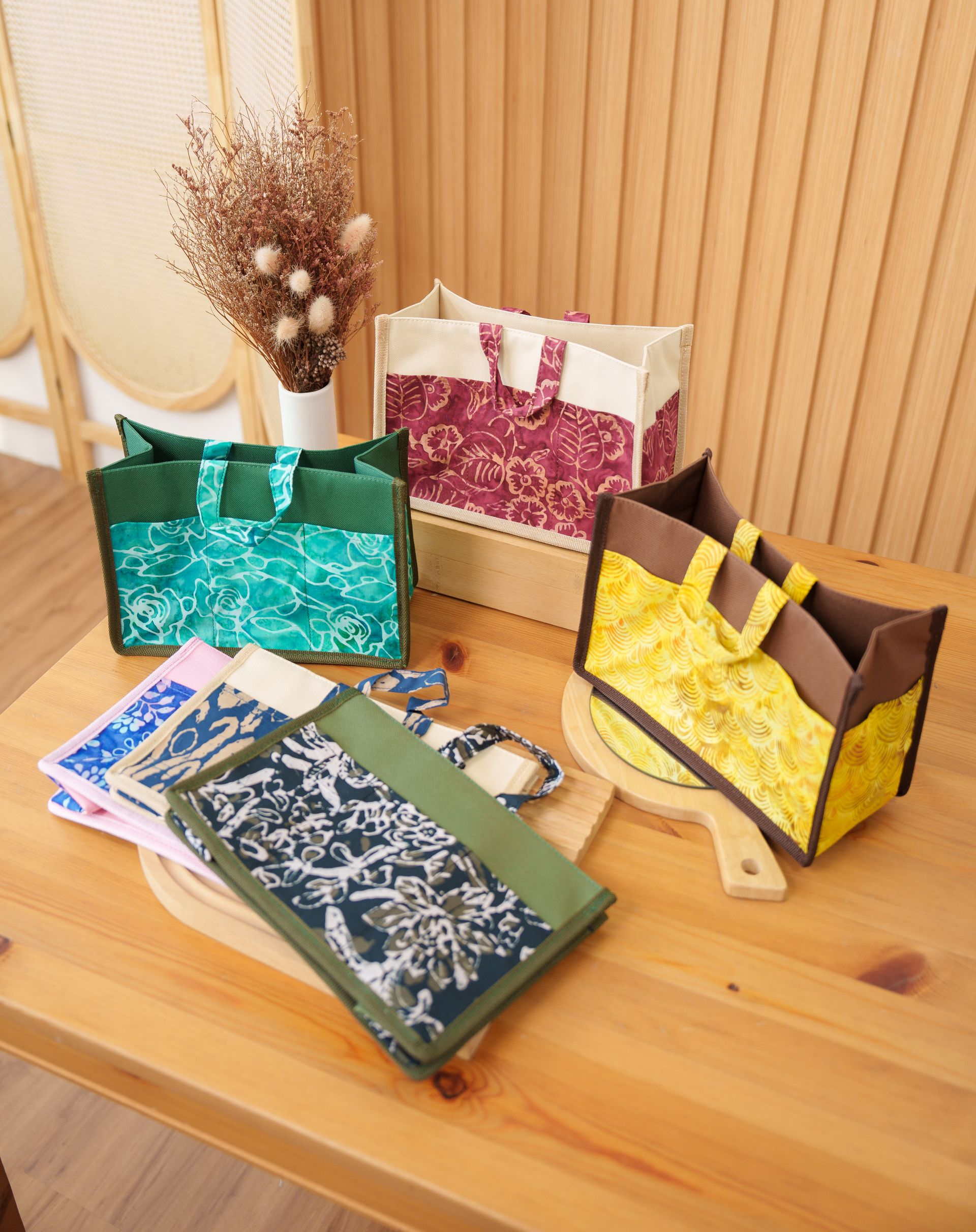 Batik Handicraft Gift Manufacturer Malaysia - Jadi Batek Gallery Sdn. Bhd.