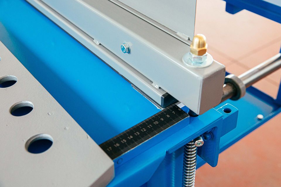 Macchine Tagliacartone RipService