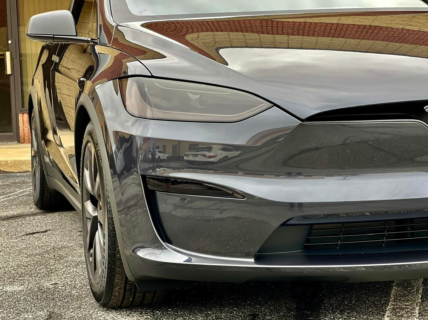 vehicle with PPF installation