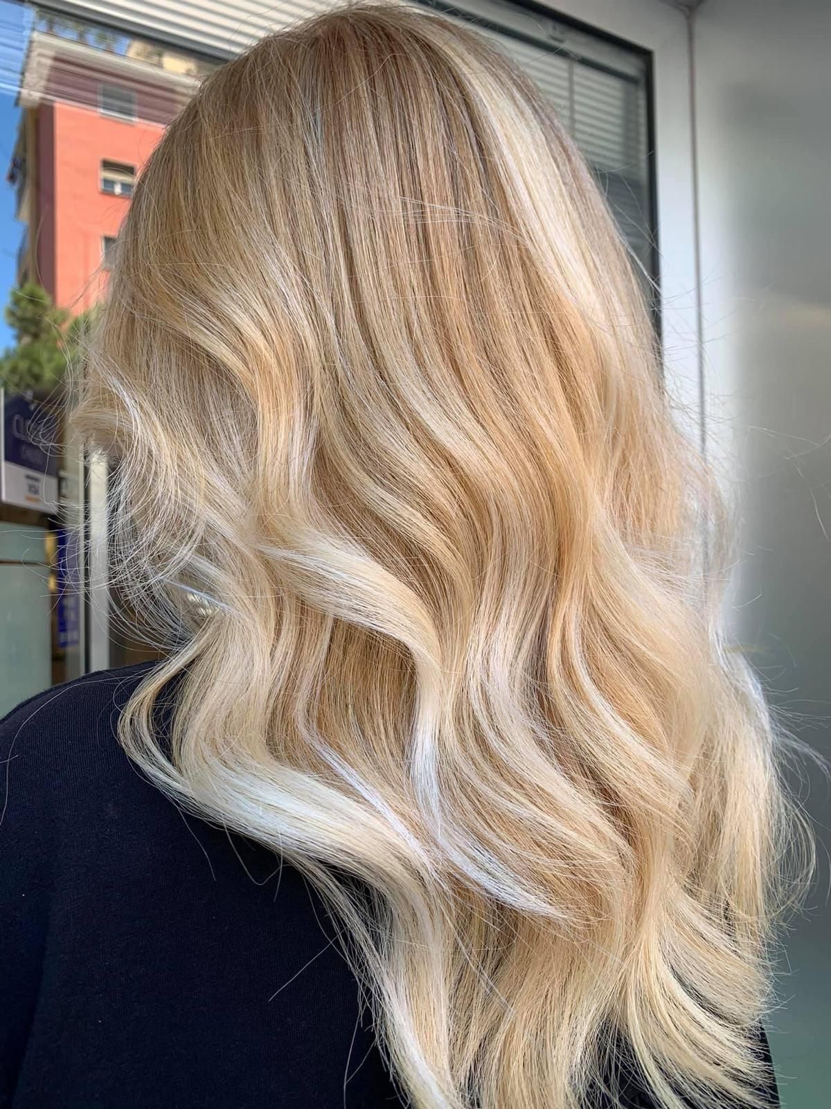 capelli lunghi