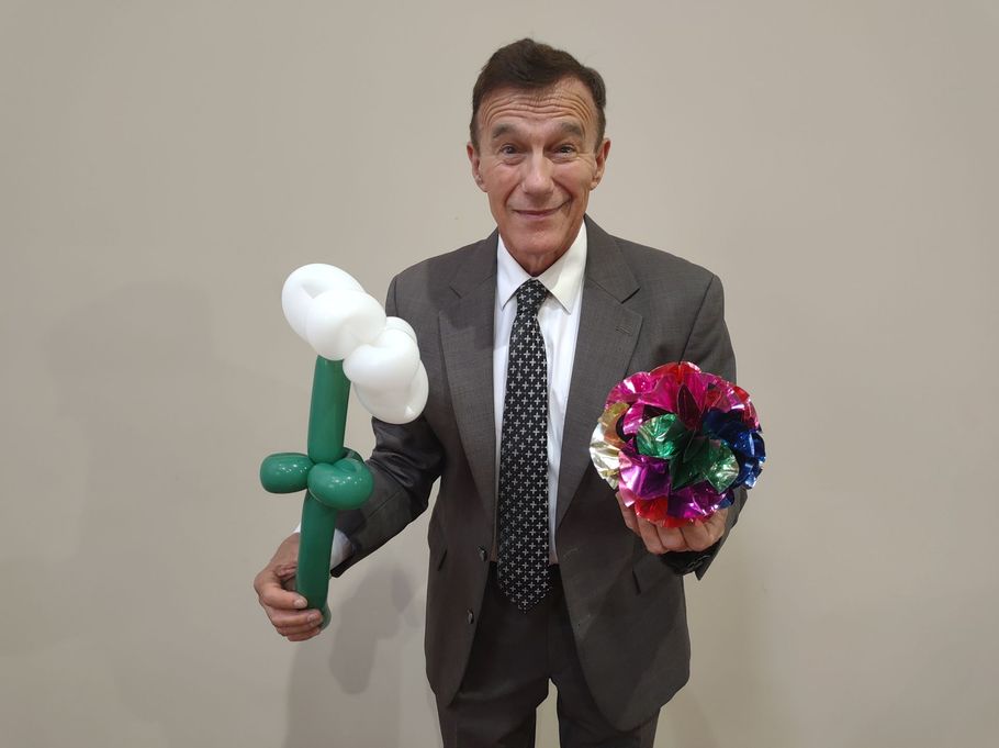 Magician with children