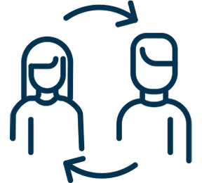 Two outlined people with curved arrows between them, showing a conversation or exchange.
