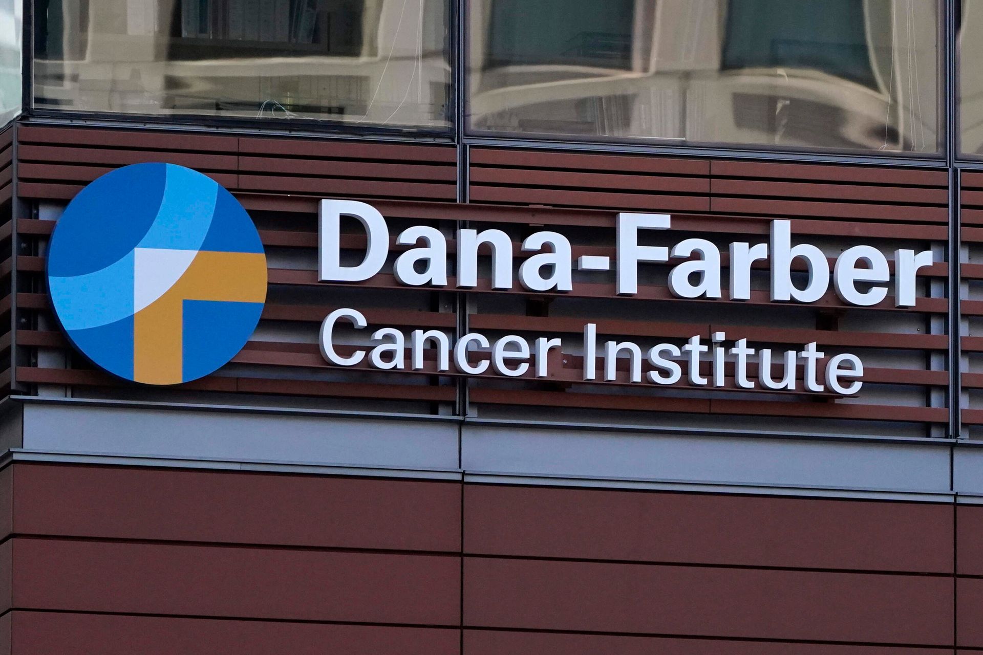DANA FARBER