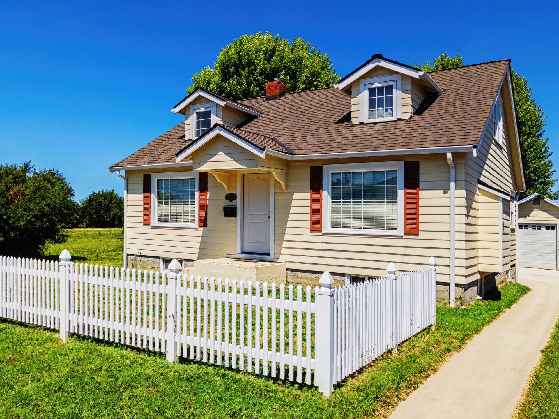 House Exterior With White Picket Fence — Clifton, NJ — All Jersey Fence Co.