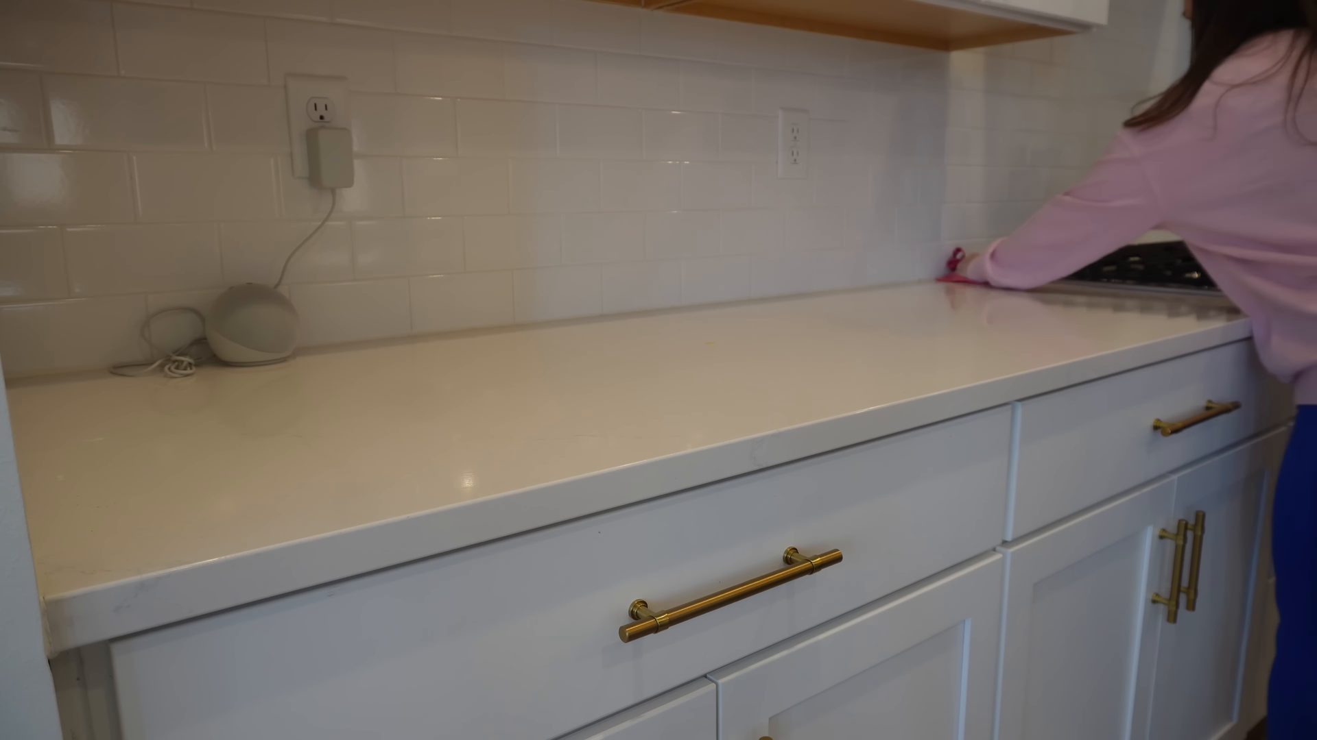 Cleaned kitchen after single-visit cleaning in Harlem