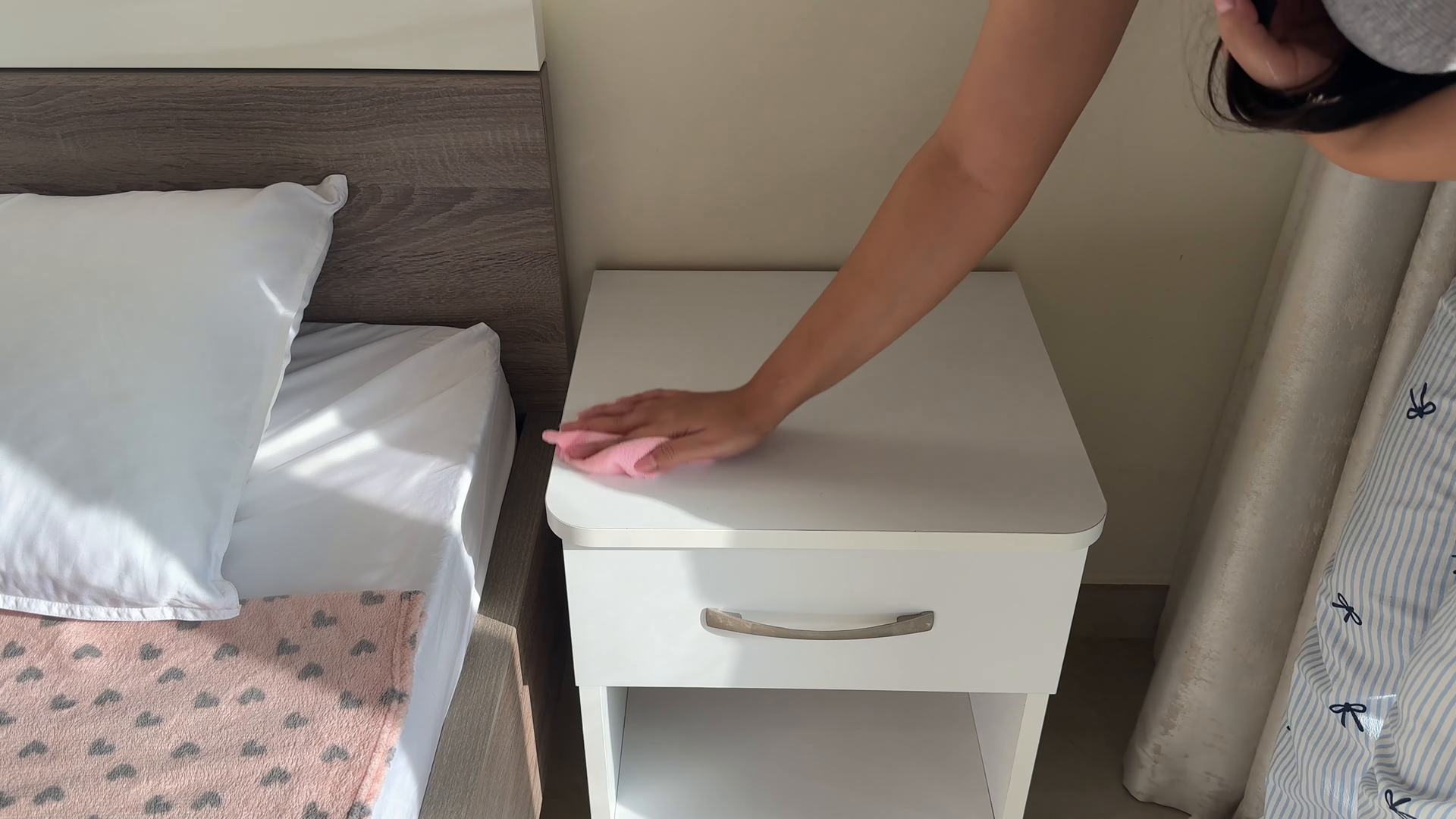 Freshly cleaned Lenox Hill apartment by Help Maid Cleaning Services