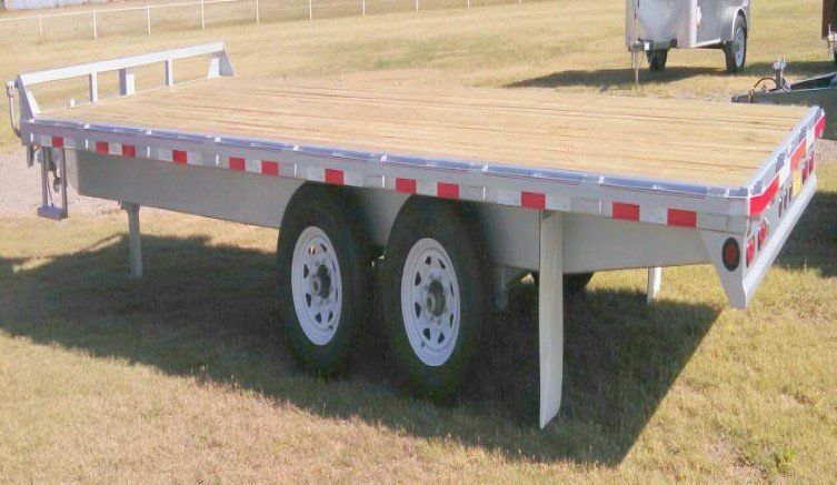 Norte Over Axle trailer from Bell Trailerplex in Amarillo, TX