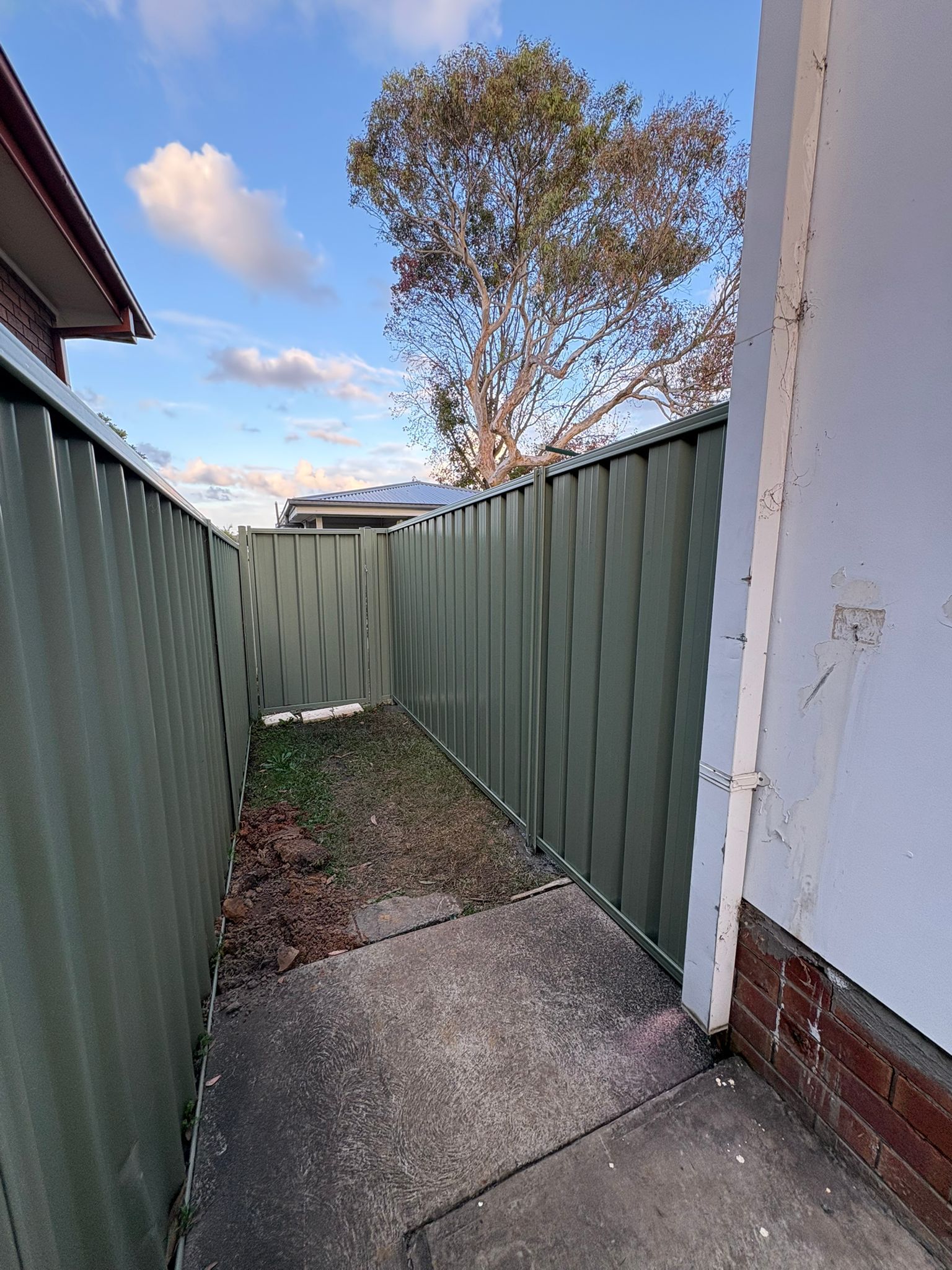Handyman - Cleaning - Lawn Care - Strata - Commercial - Residential - Central Coast