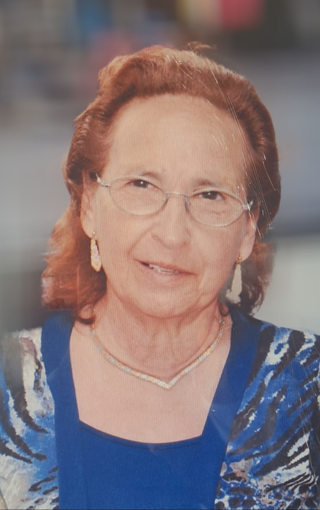 necrologio Nina Hefti