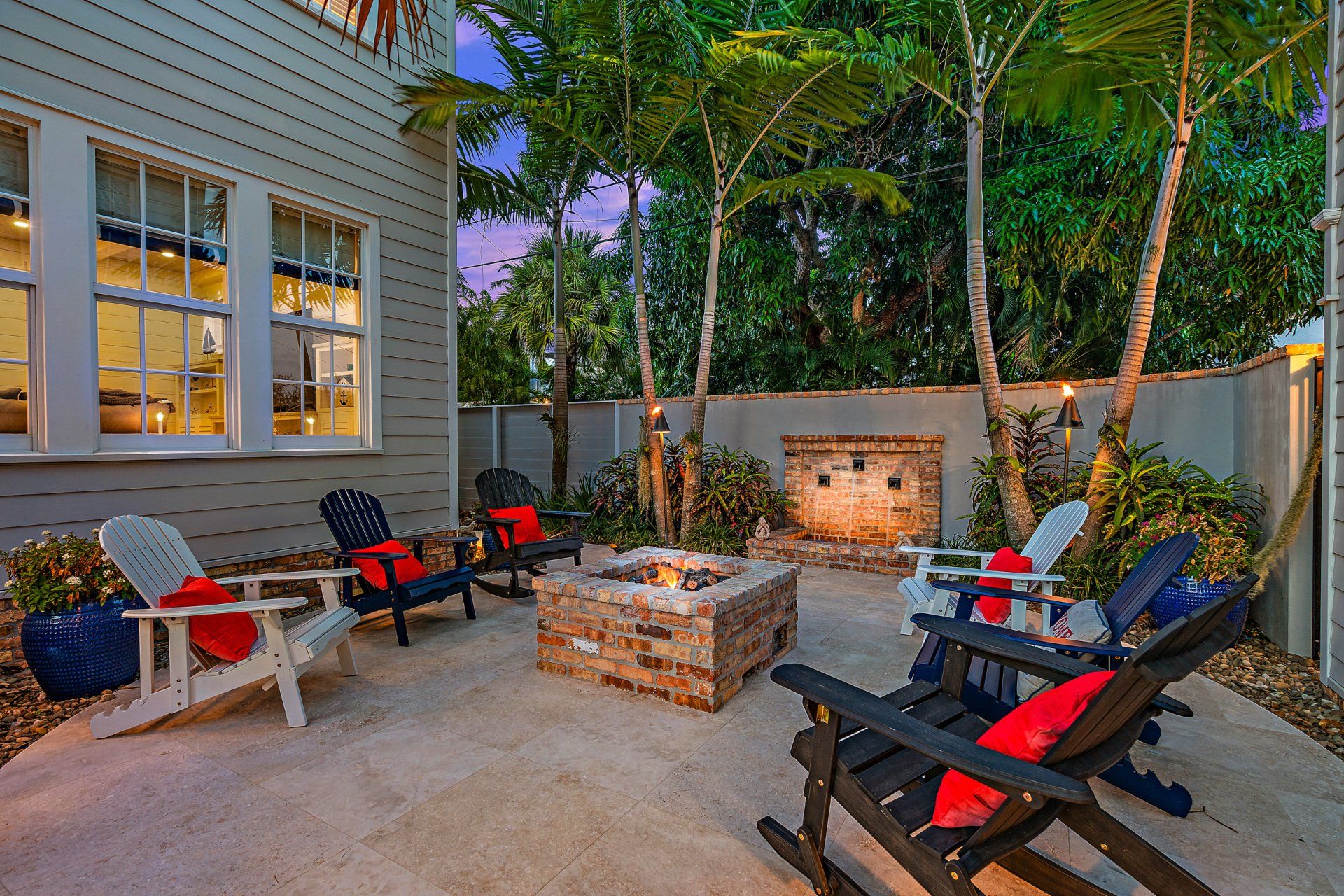outdoor fire pit
