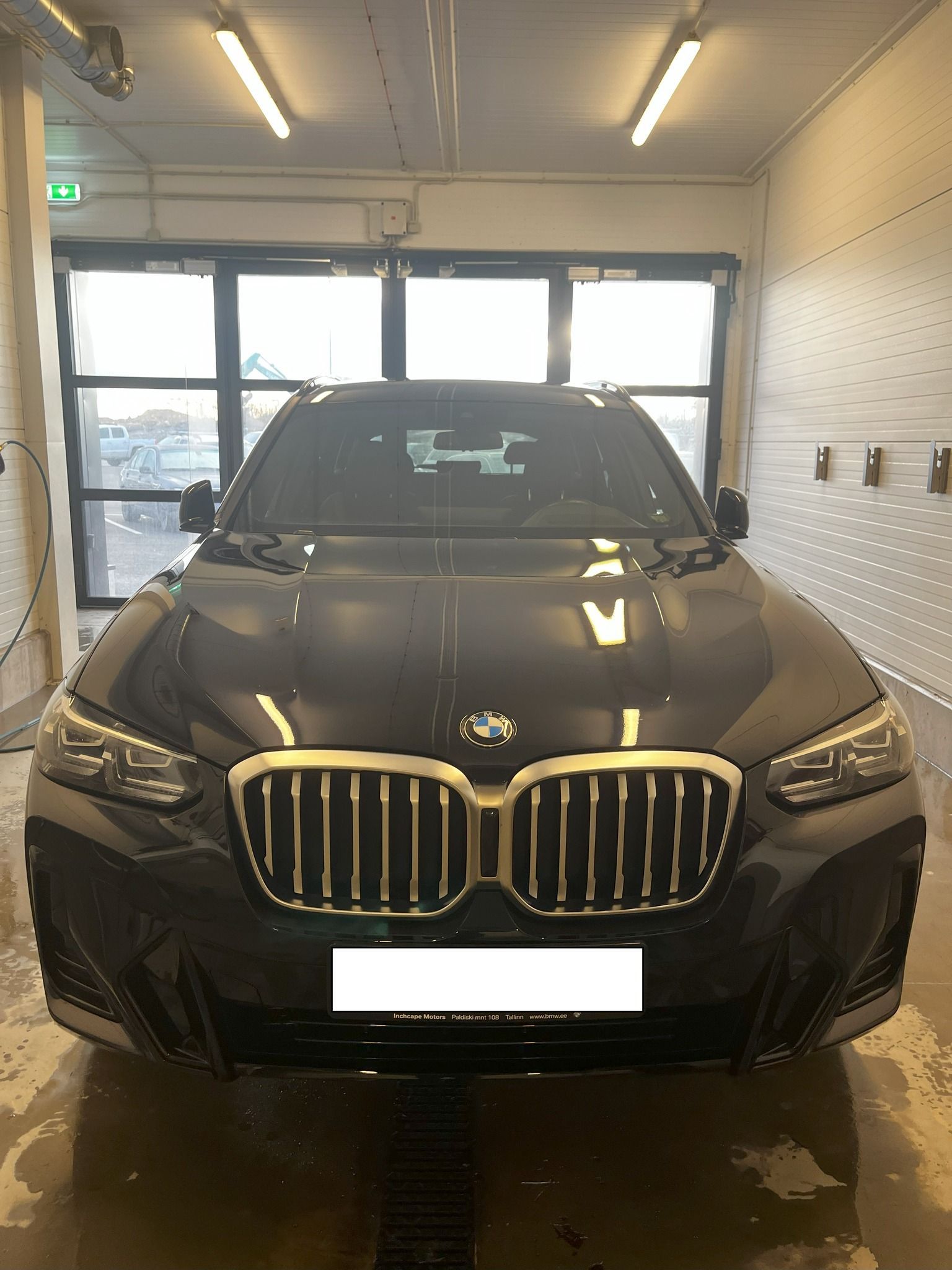 Auto sisepesu