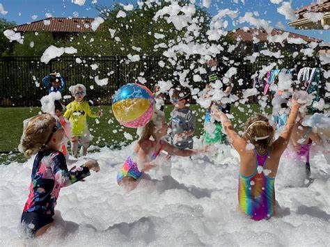 Foam Launcher with foam mix