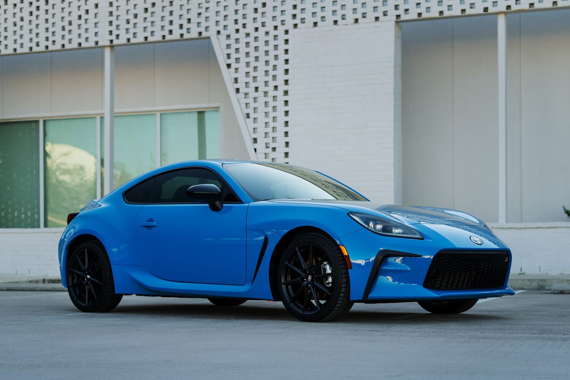 blue car with clear bra/ P