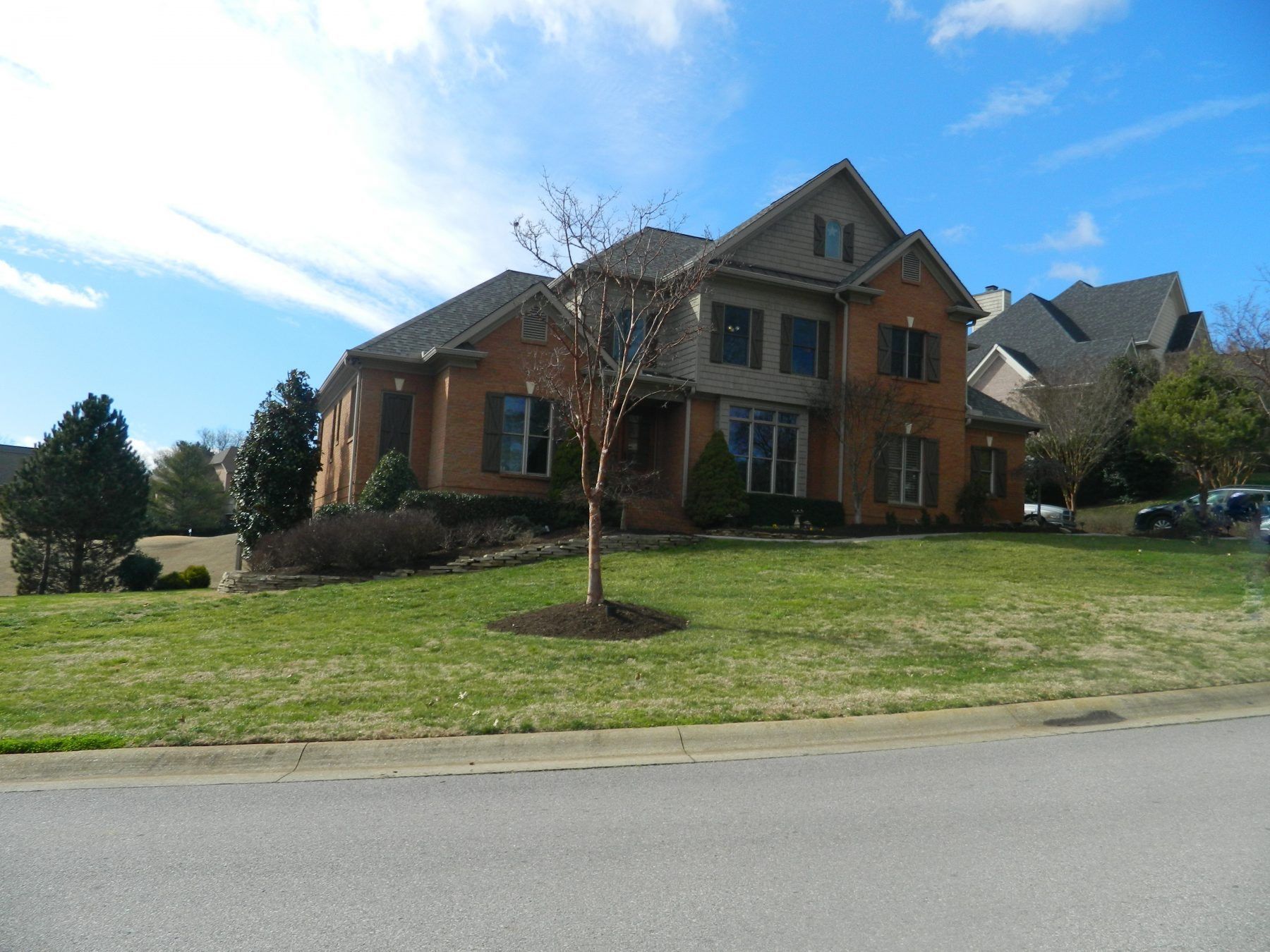 McLains Exterior Home Painting Service