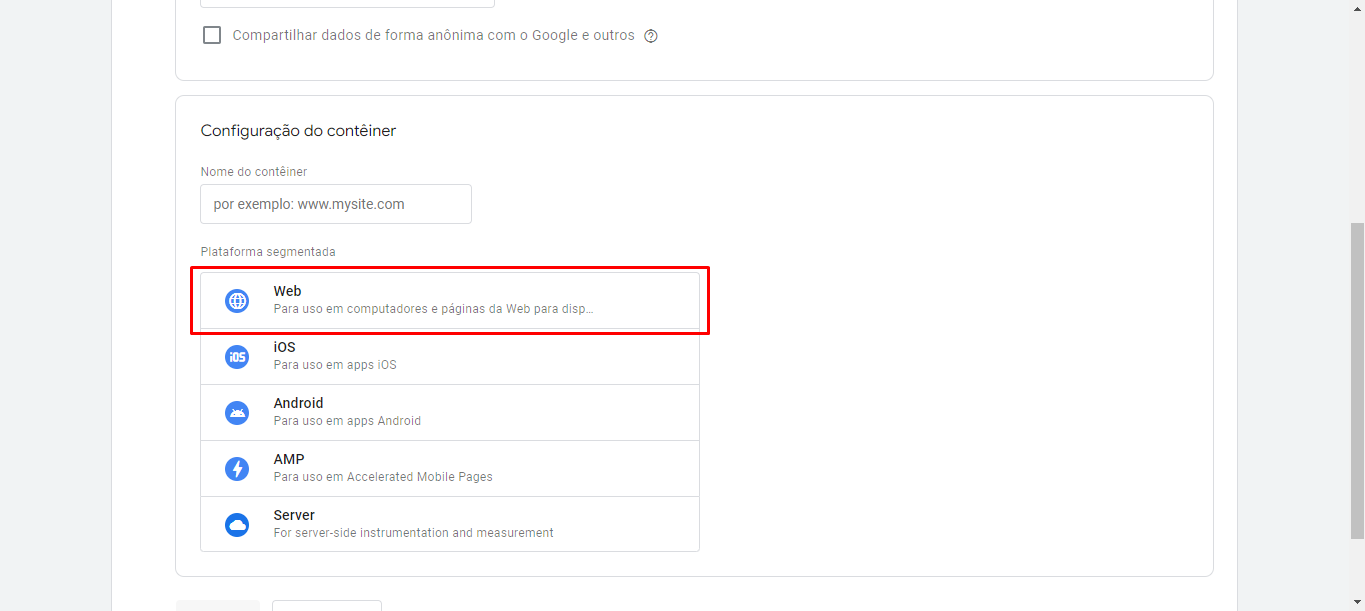 Uma lista de páginas da web com uma linha destacada por um contorno vermelho e ícones circulares azuis à esquerda.