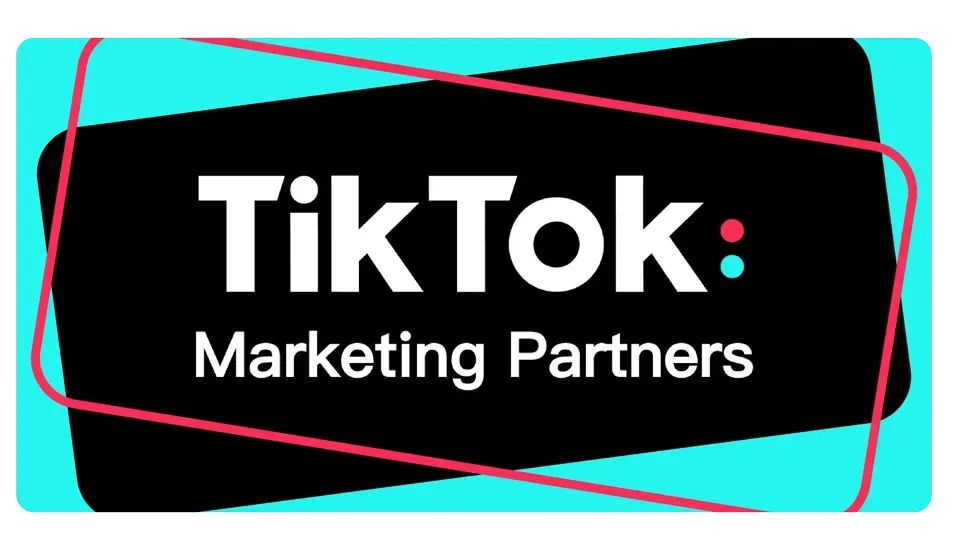 Logotipo dos Parceiros de Marketing do TikTok em fundo preto, rosa e ciano com linhas diagonais rosa.