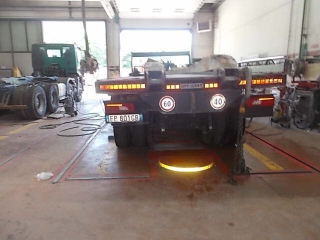 raddrizzatura e riparazione per le cabine