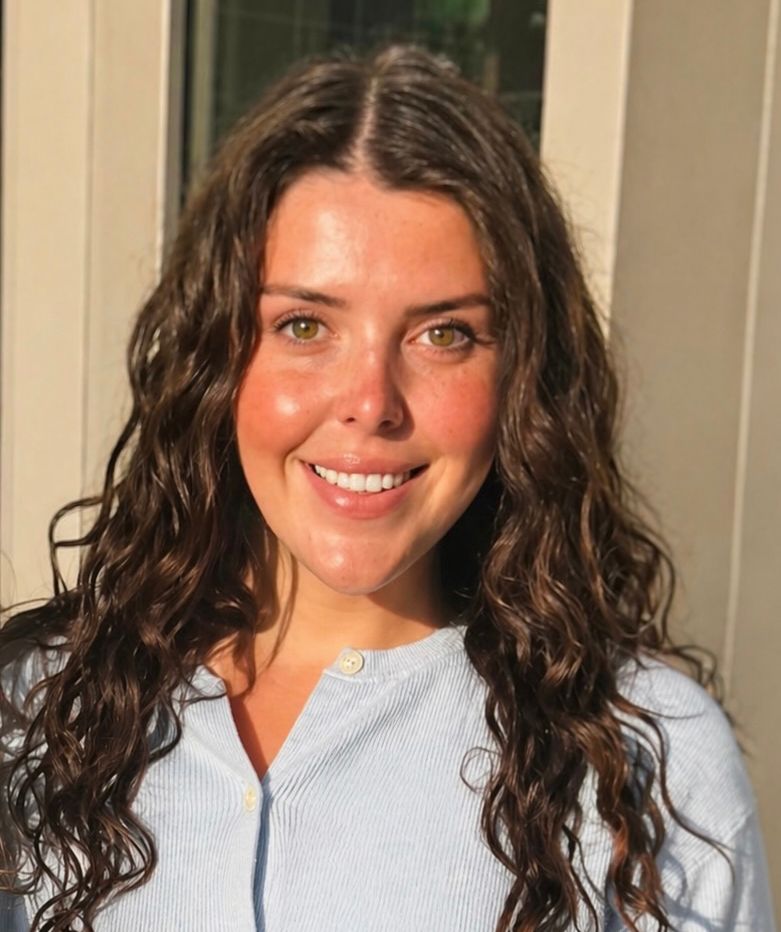 Cydney Buxton, MC