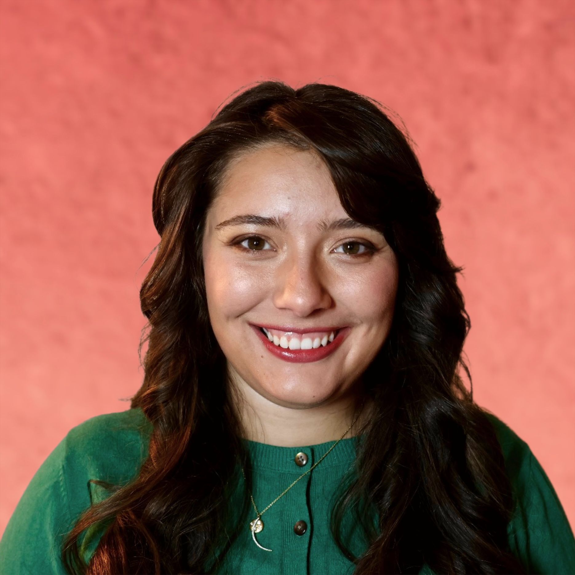 Iana Binde-Pereira, MSW