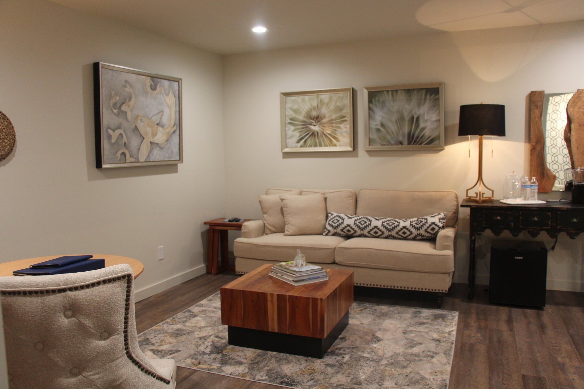 Another view of the front room of The Big Catch suite