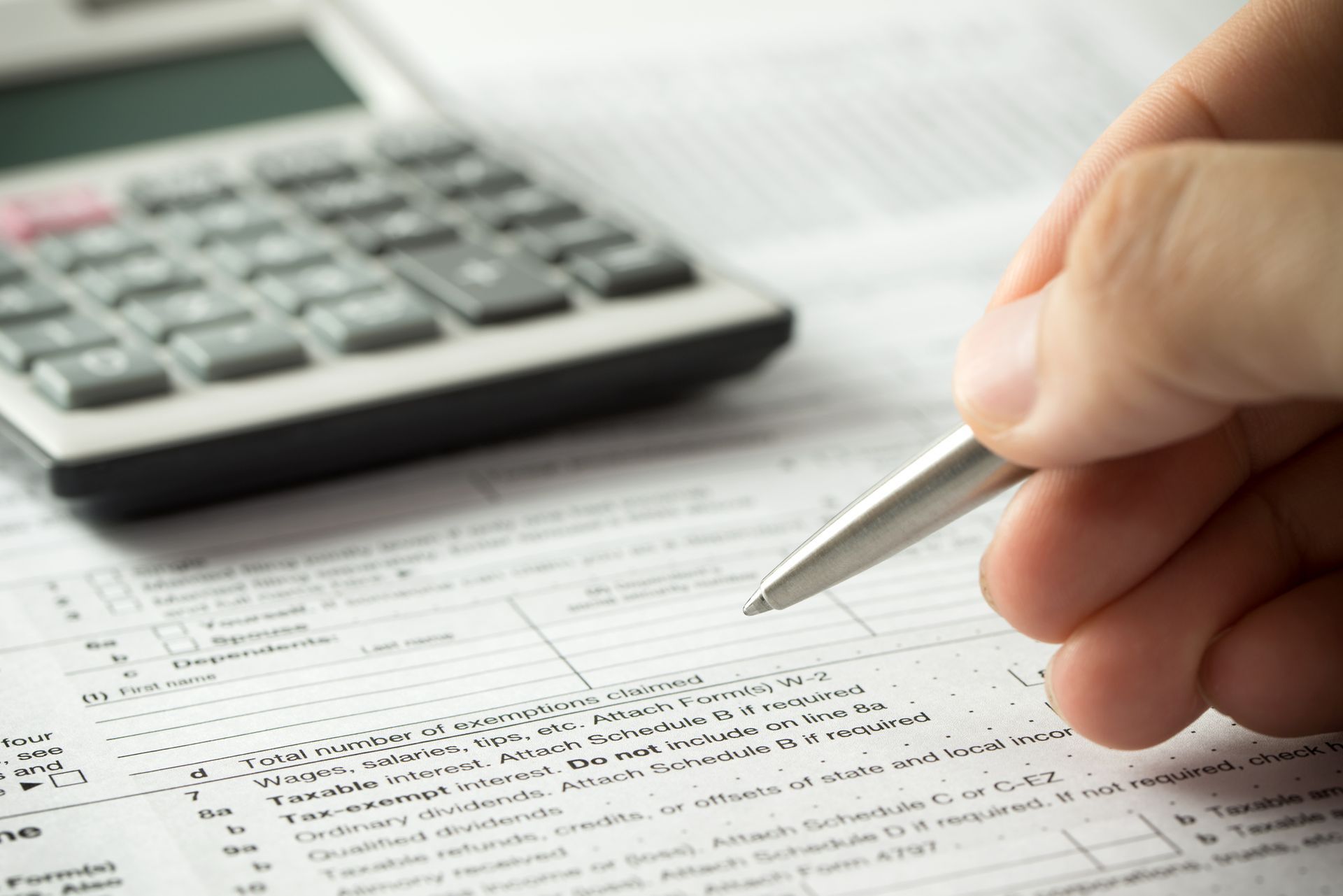 Close Up Picture Of Pen – Allen, TX – Keep It Simple Tax Services