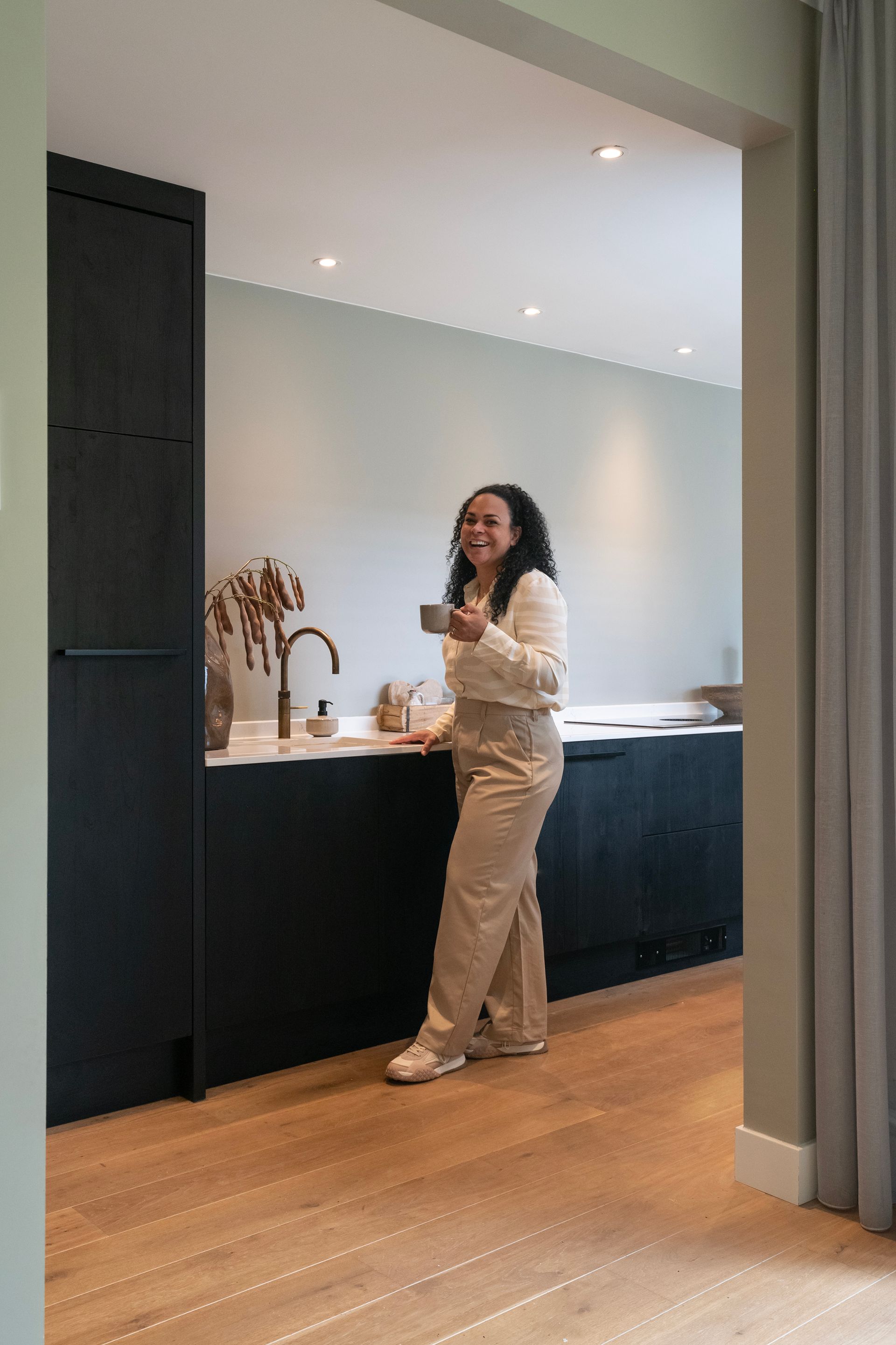 Hi, it is me Suncheré! Voor Suncheré van SunStyling is echt elk interieurontwerp een feestje om in het echt te bewonderen.