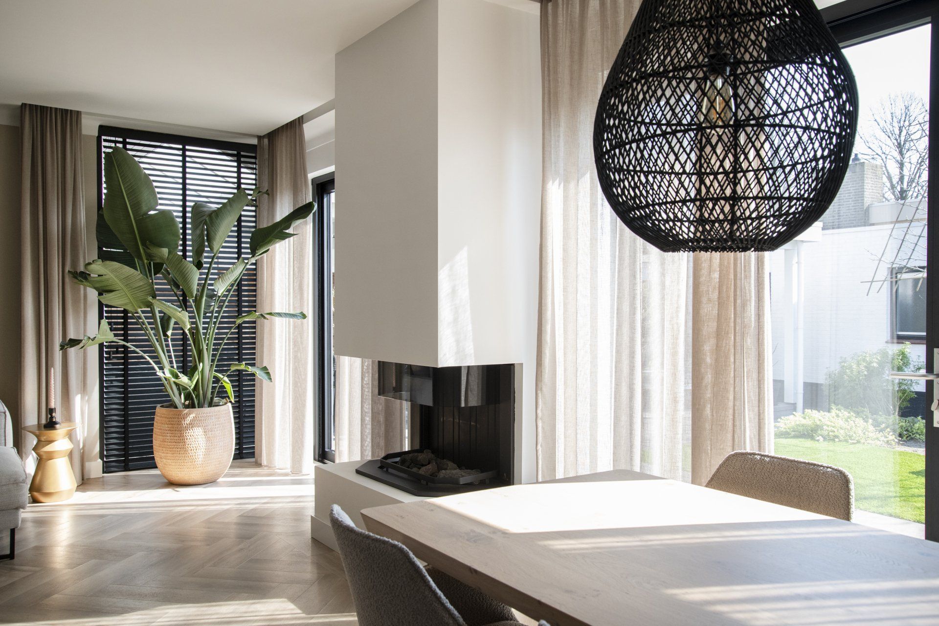 SunStyling interieurdesign Jaren 70 bungalow ingericht door SunStyling