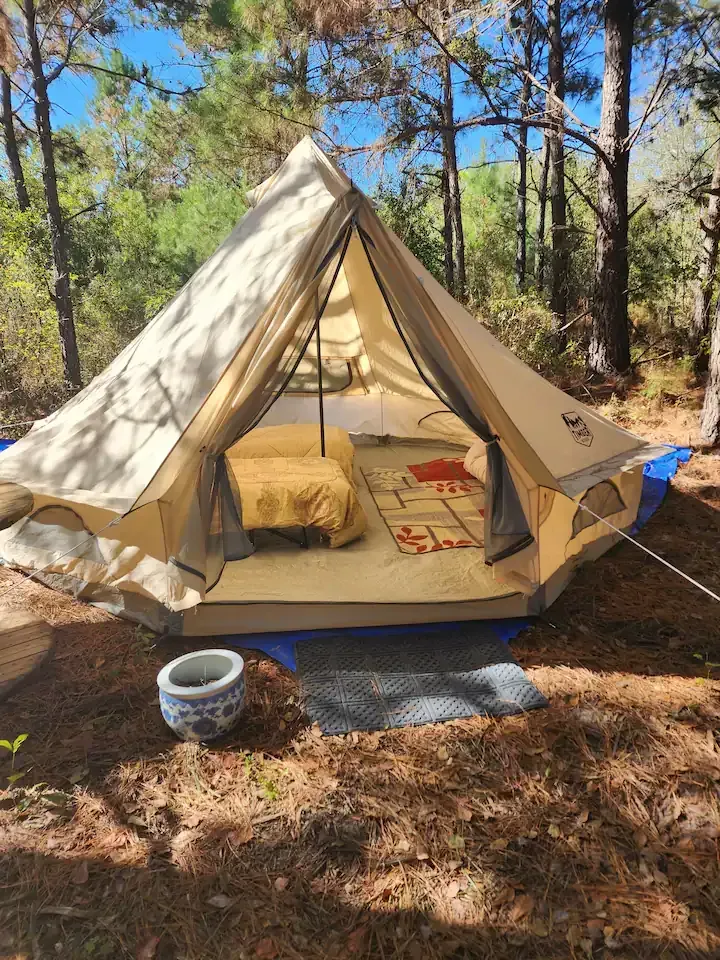 Tent at Dollison Farms