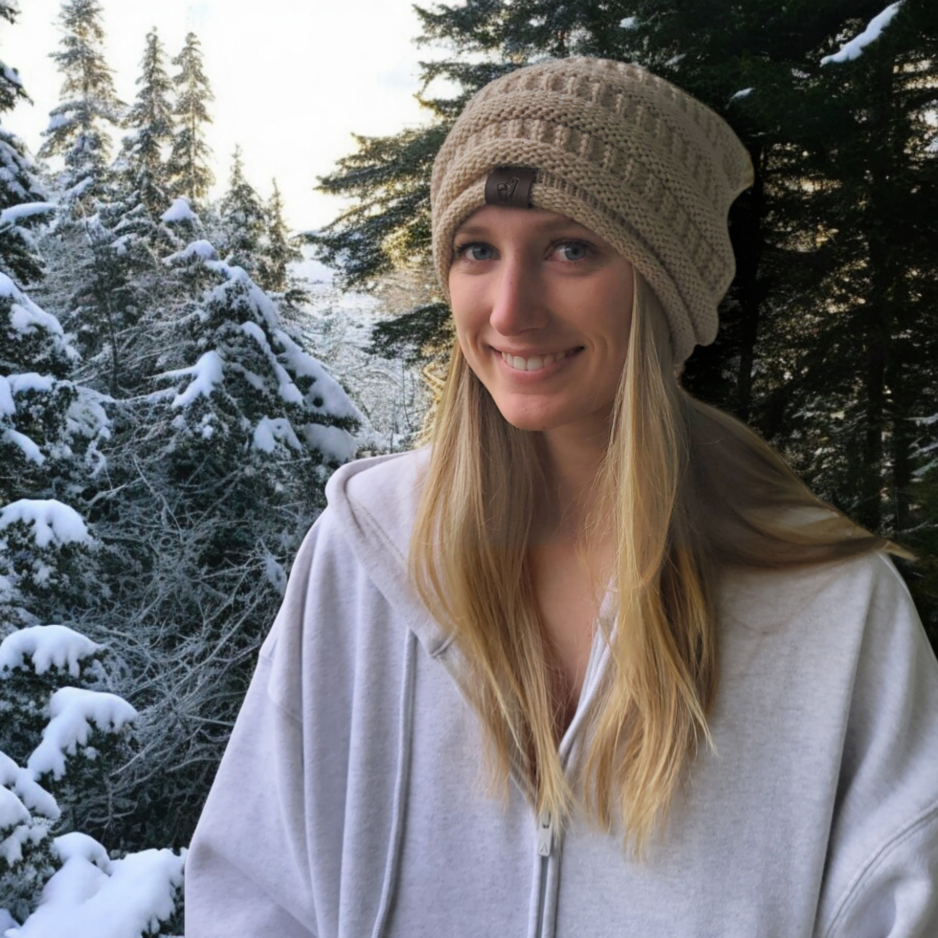 Katty Reversed Knit 100% Alpaca Beanie - Tan