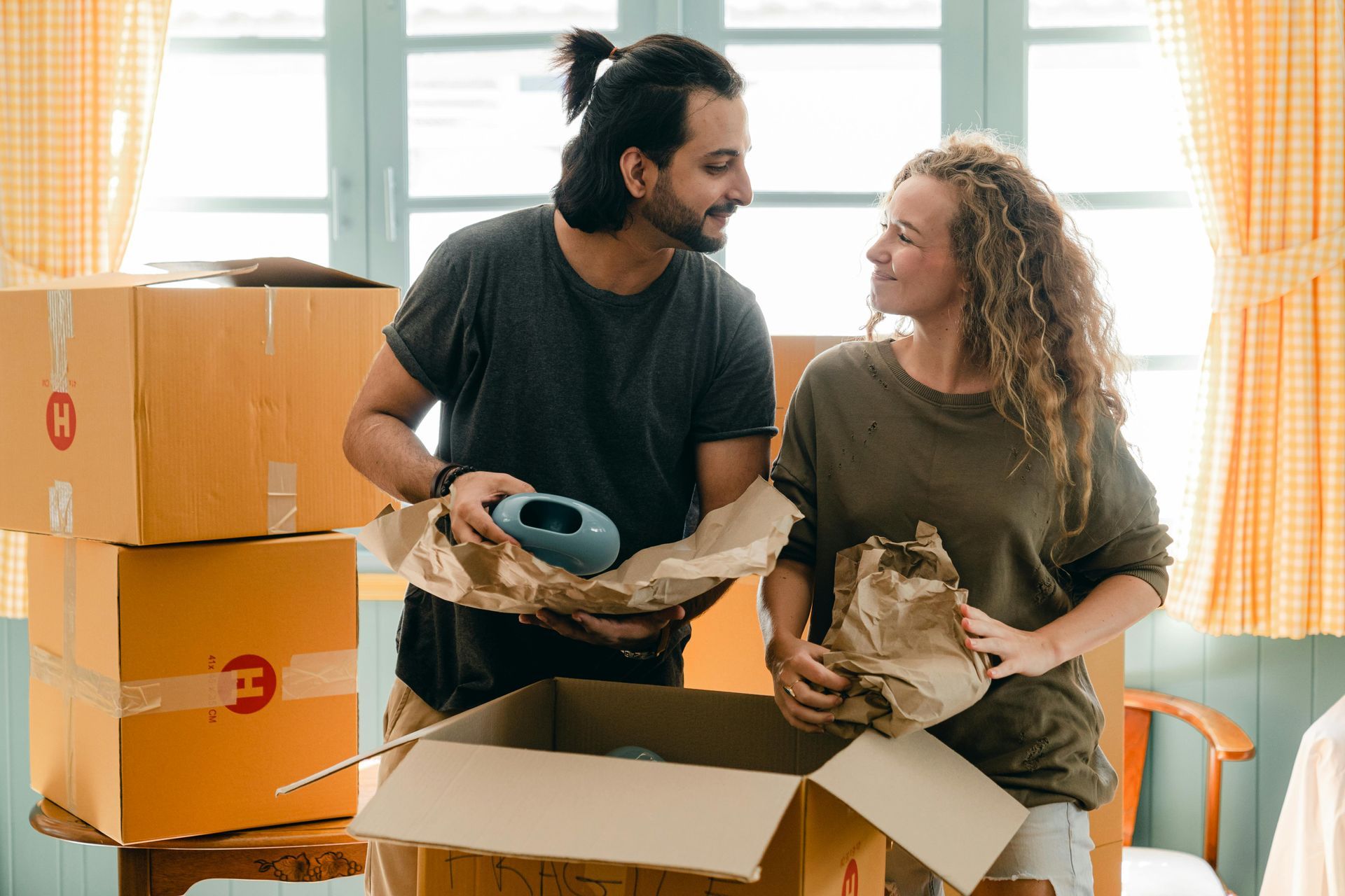 HetoGrow Logistics Man and Van London Moving Tips HetoGrow Logistics Man and Van London Moving Tips
