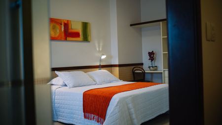 Um quartodecorado para dia dos namorados - Hotel Portal da Princesa