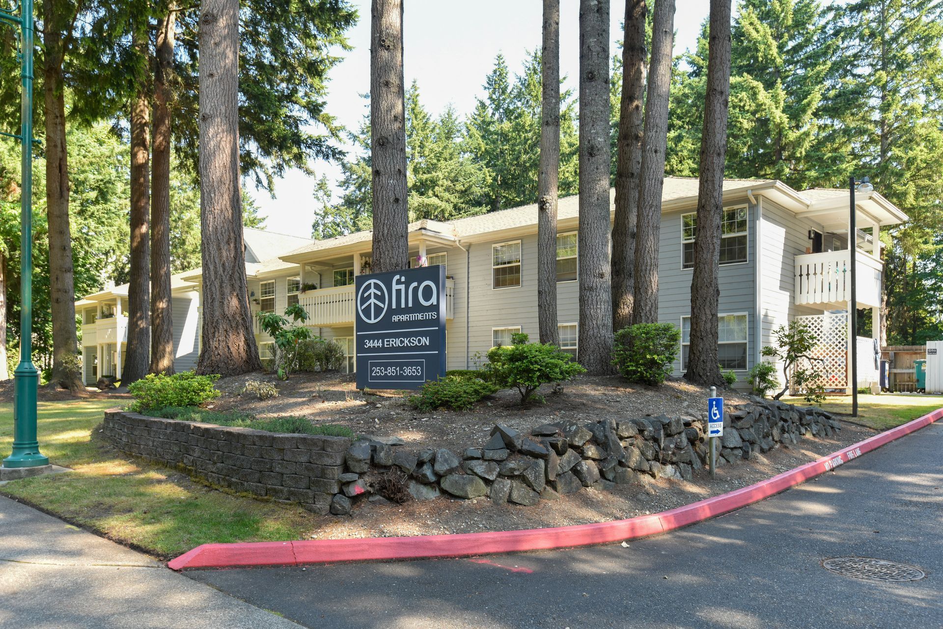 Exterior with Fira sign