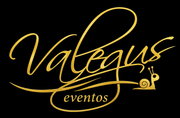Logotipo dorado de “Valkaus eventos” sobre fondo negro con letras cursivas decorativas.