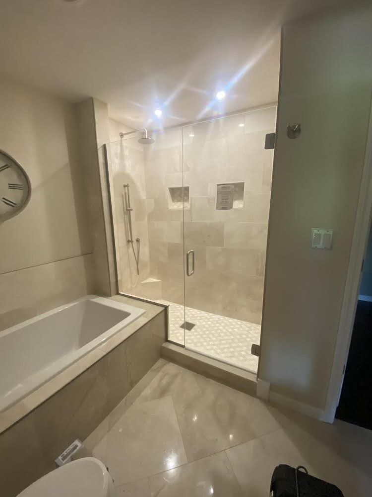 Modern Shower Doors — Belleville, IL — Glass & More Inc. Modern Shower Doors — Belleville, IL — Glass & More Inc.