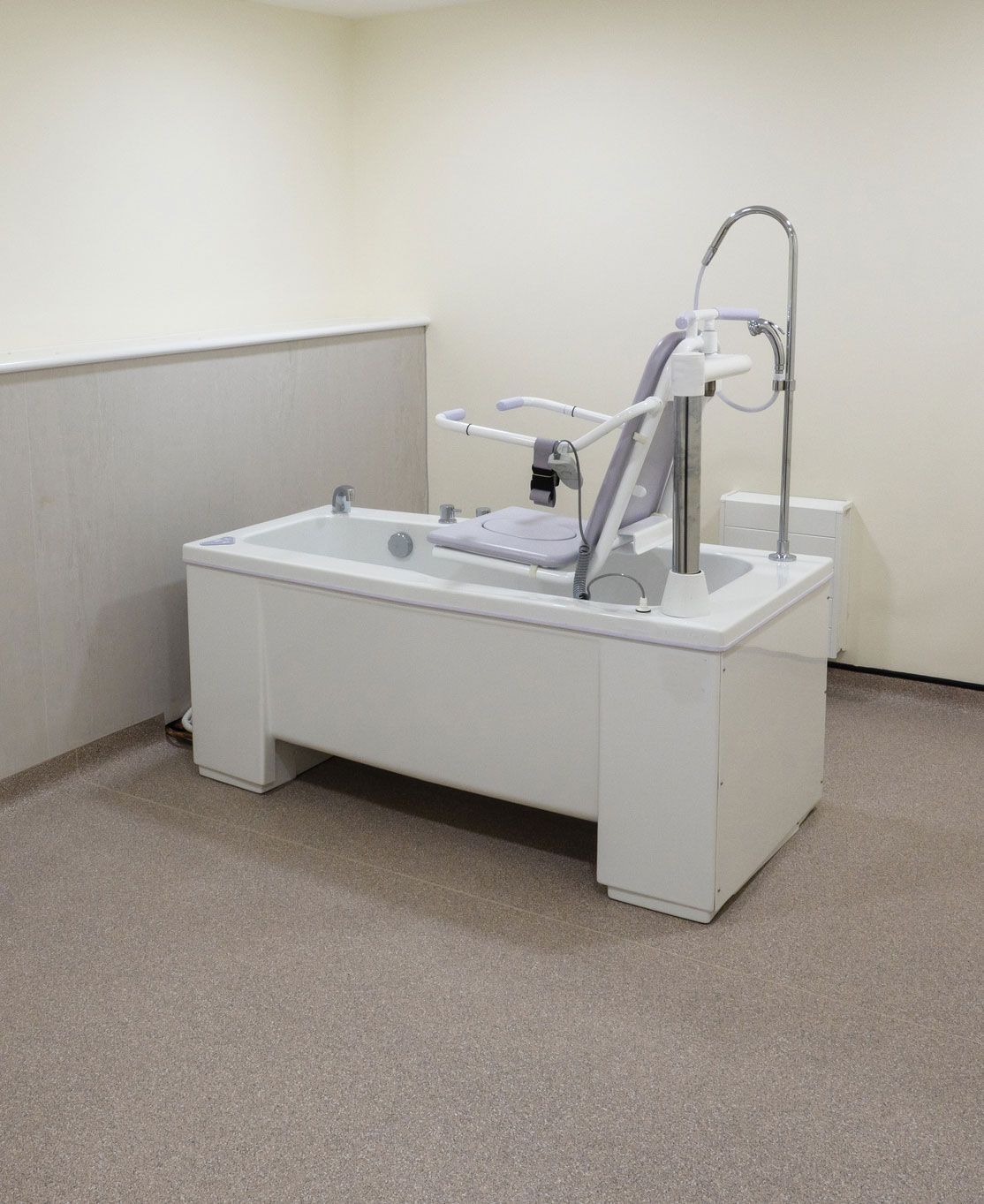 Bath Lifts — Seymour, TX — Seymour Medical Supply