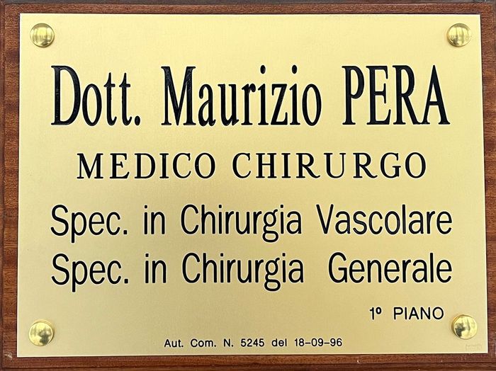 Targa studio del dott. Pera Maurizio
