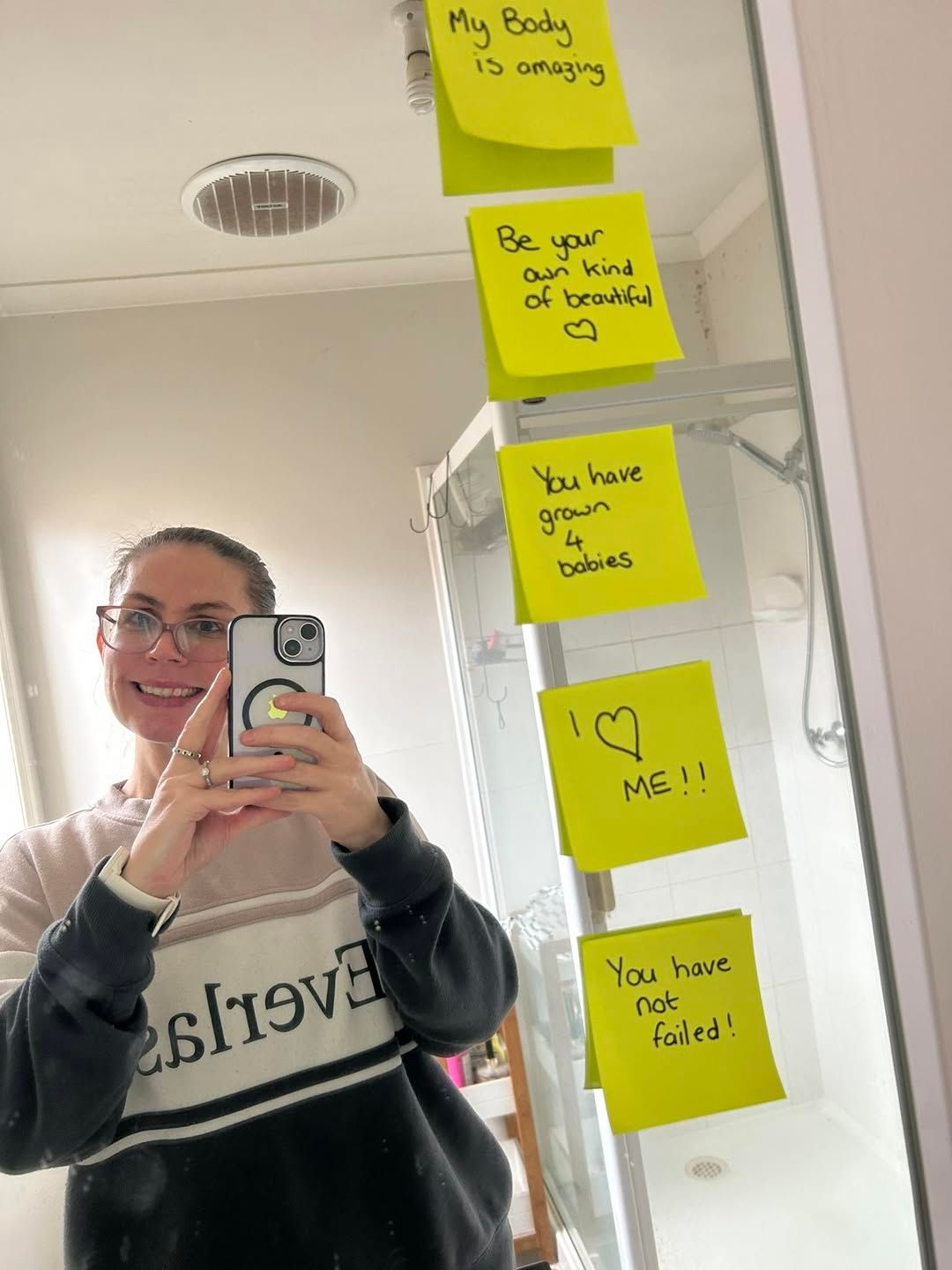 Emma, post-it notes on the mirror