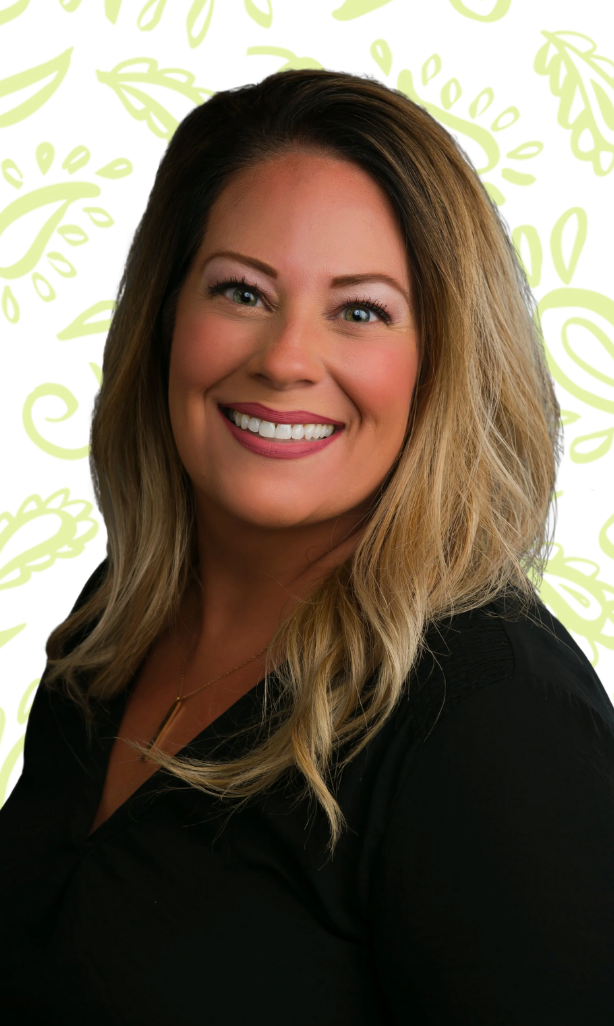 Evie West Headshot