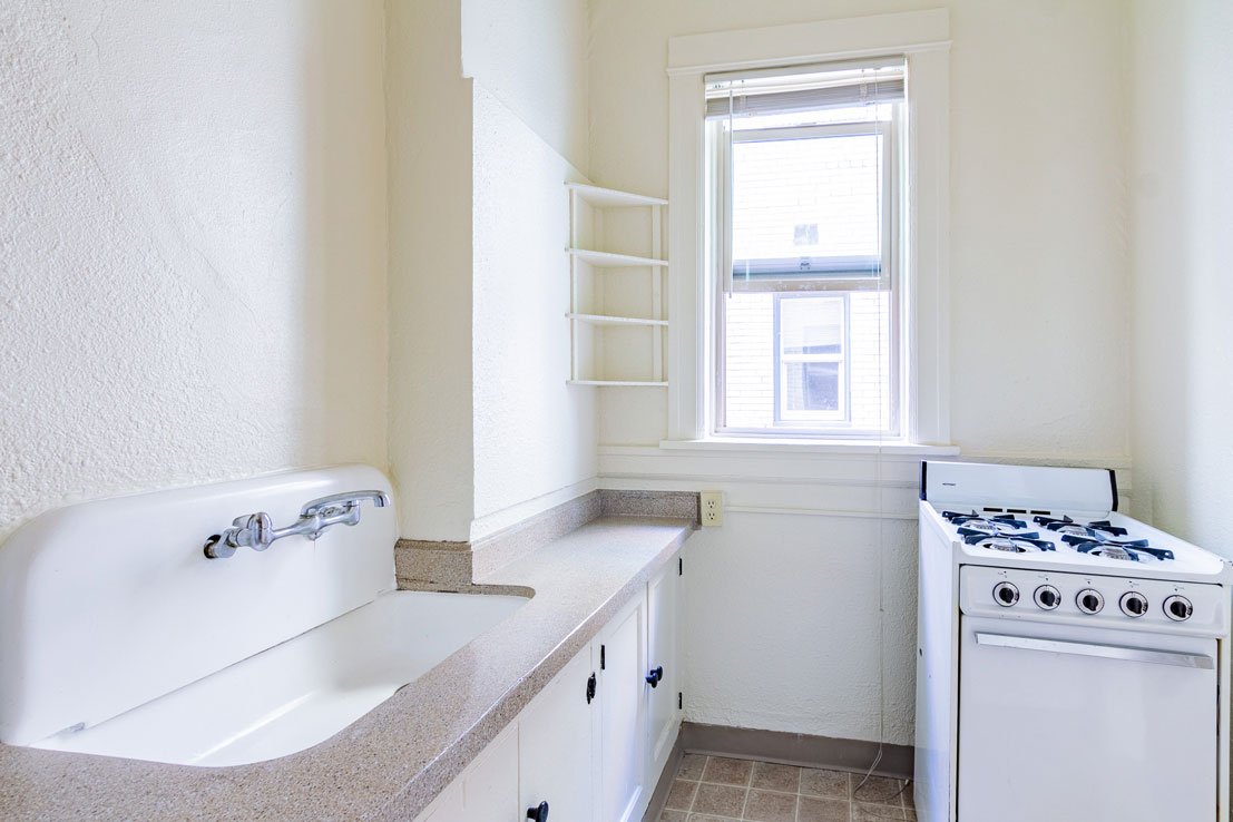 Home Edington Court Portland, OR