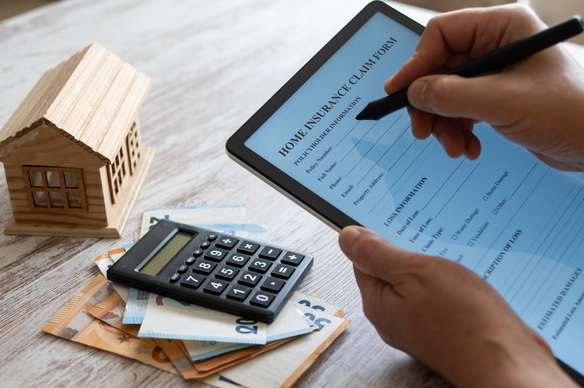 Completing a home insurance claim form