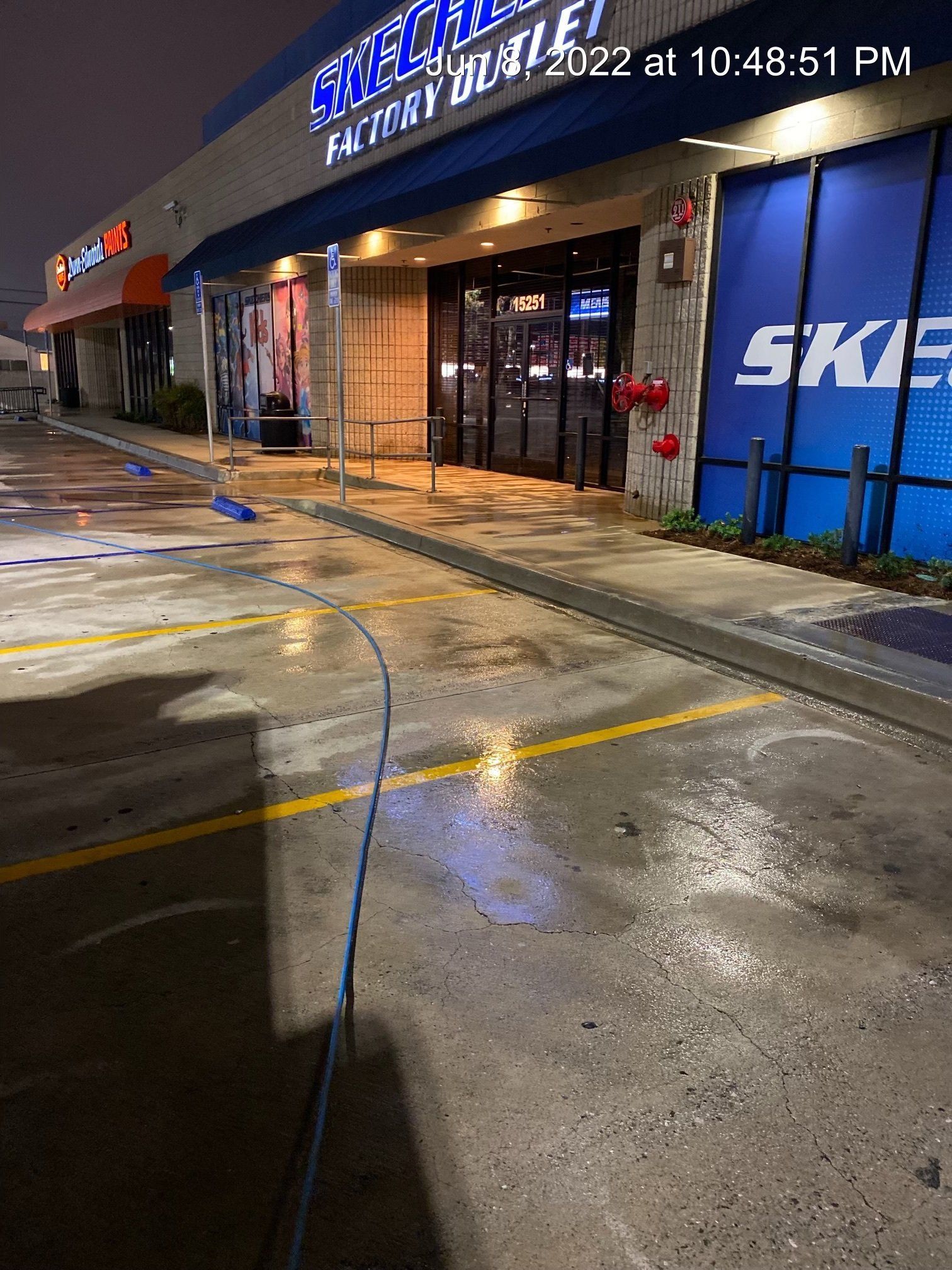 Commercial building pressure washing