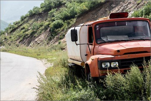 Truck Accidents Need Special Representation - Detroit, MI - Frederic M Rosen, PC Attorney At Law